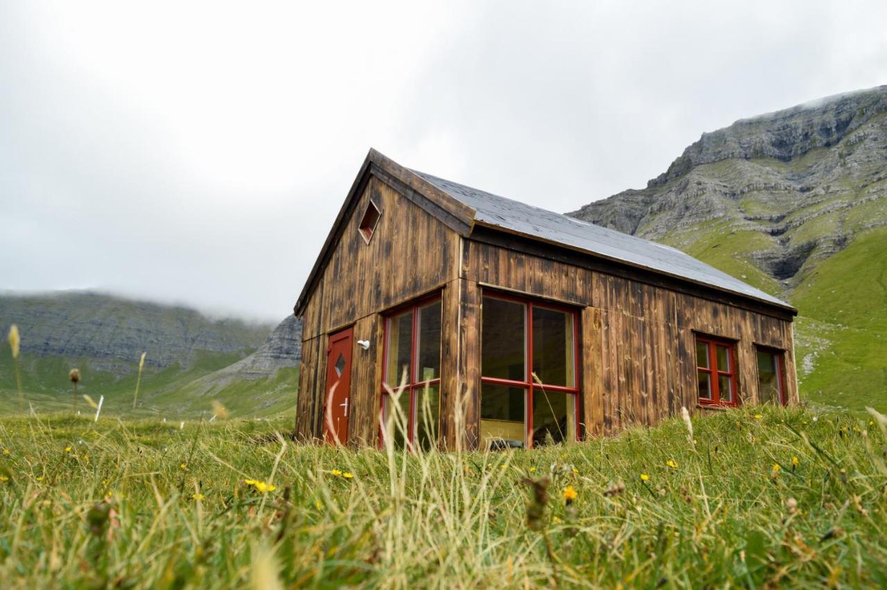 Mulafossur Cottage No 3 By Famous Waterfall In Gasadalur 외부 사진